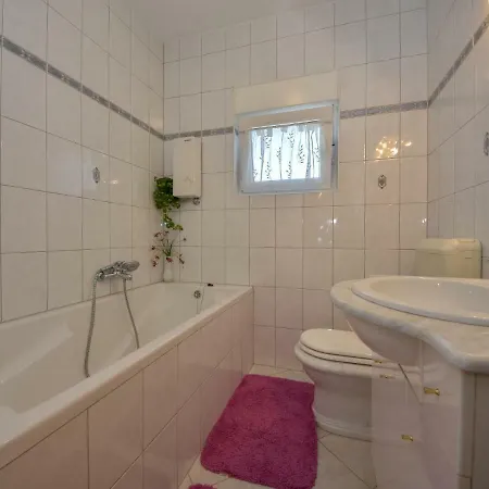 Appartement Niko *